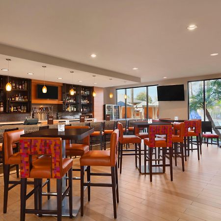 Delta Hotels by Marriott Anaheim Garden Grove Buitenkant foto