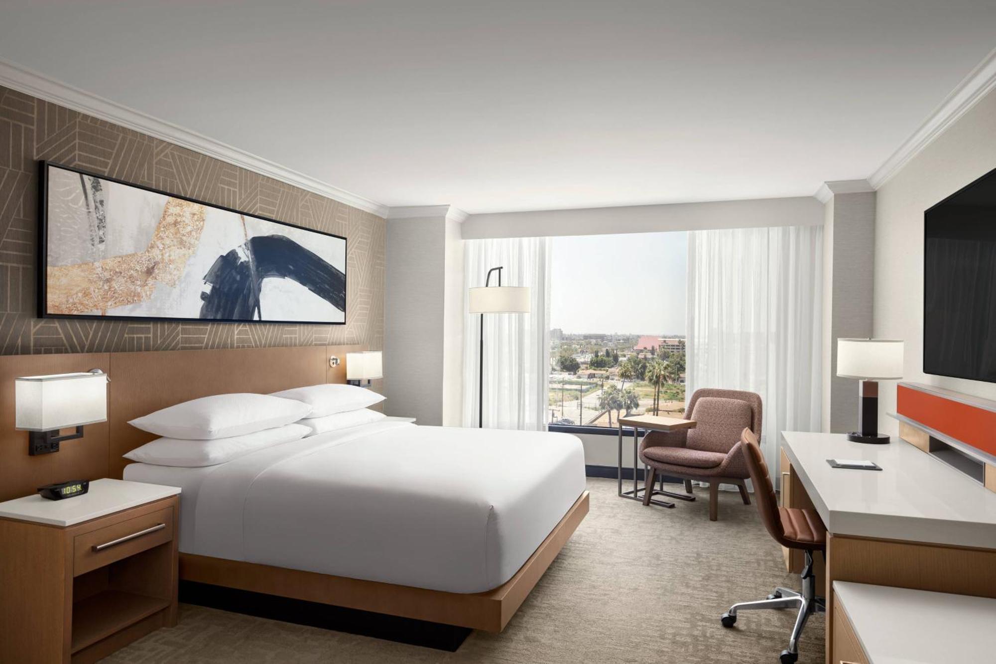 Delta Hotels by Marriott Anaheim Garden Grove Buitenkant foto