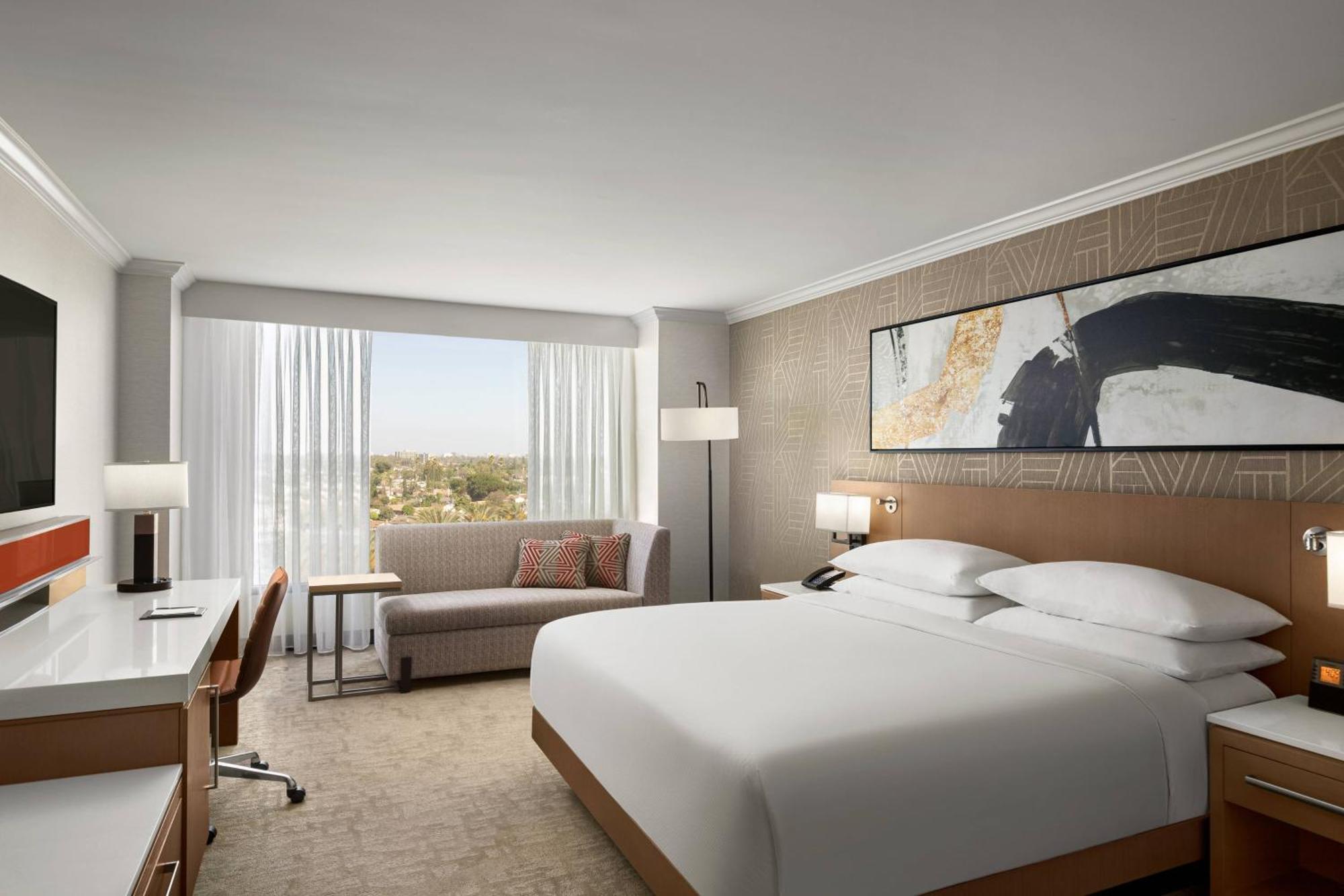 Delta Hotels by Marriott Anaheim Garden Grove Buitenkant foto